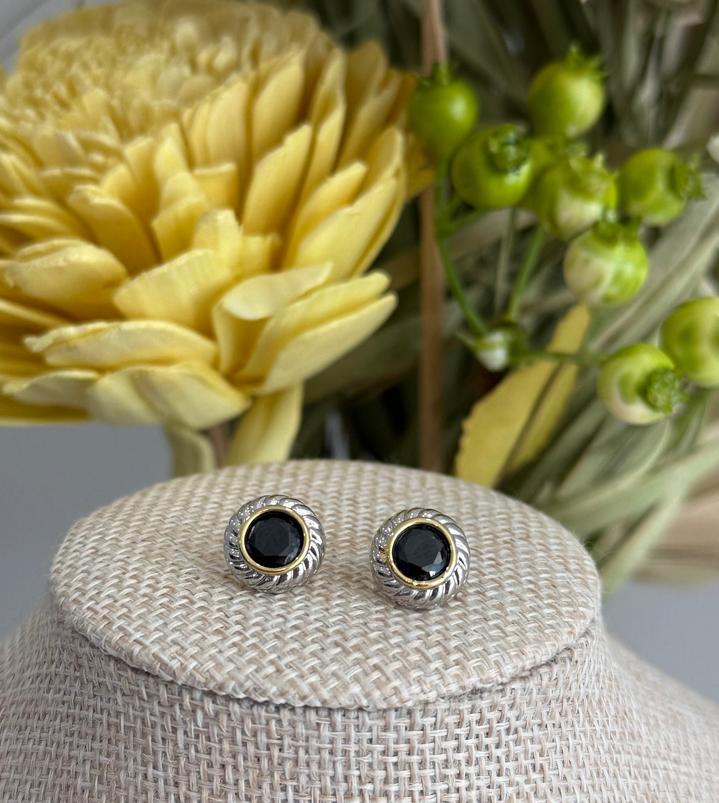 Millie Round Earrings