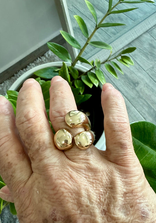 Gold droplet ring