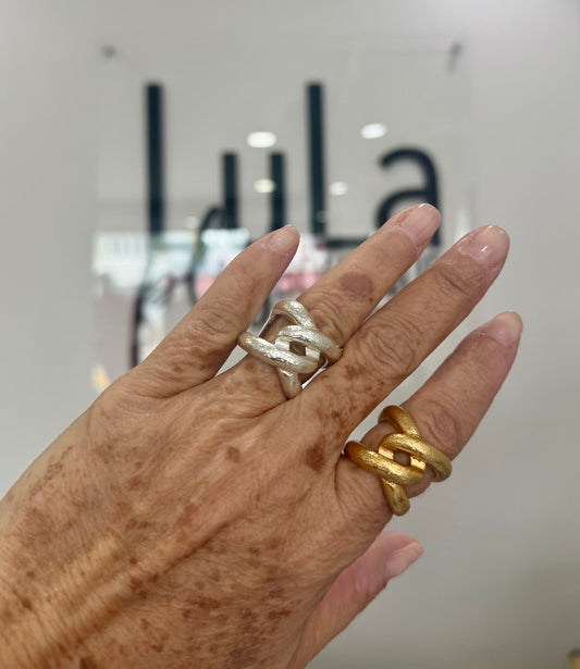 Knot Ring