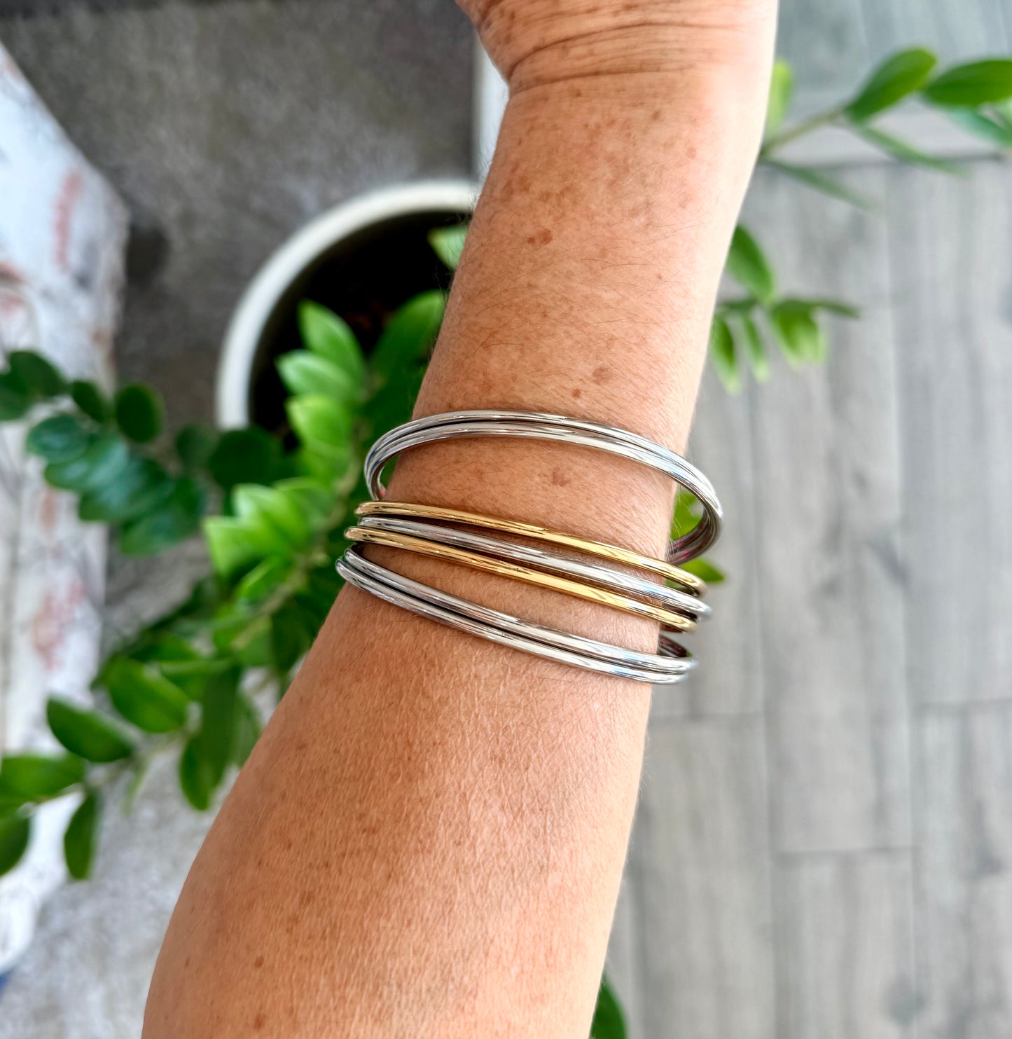 Thin Bangles Set