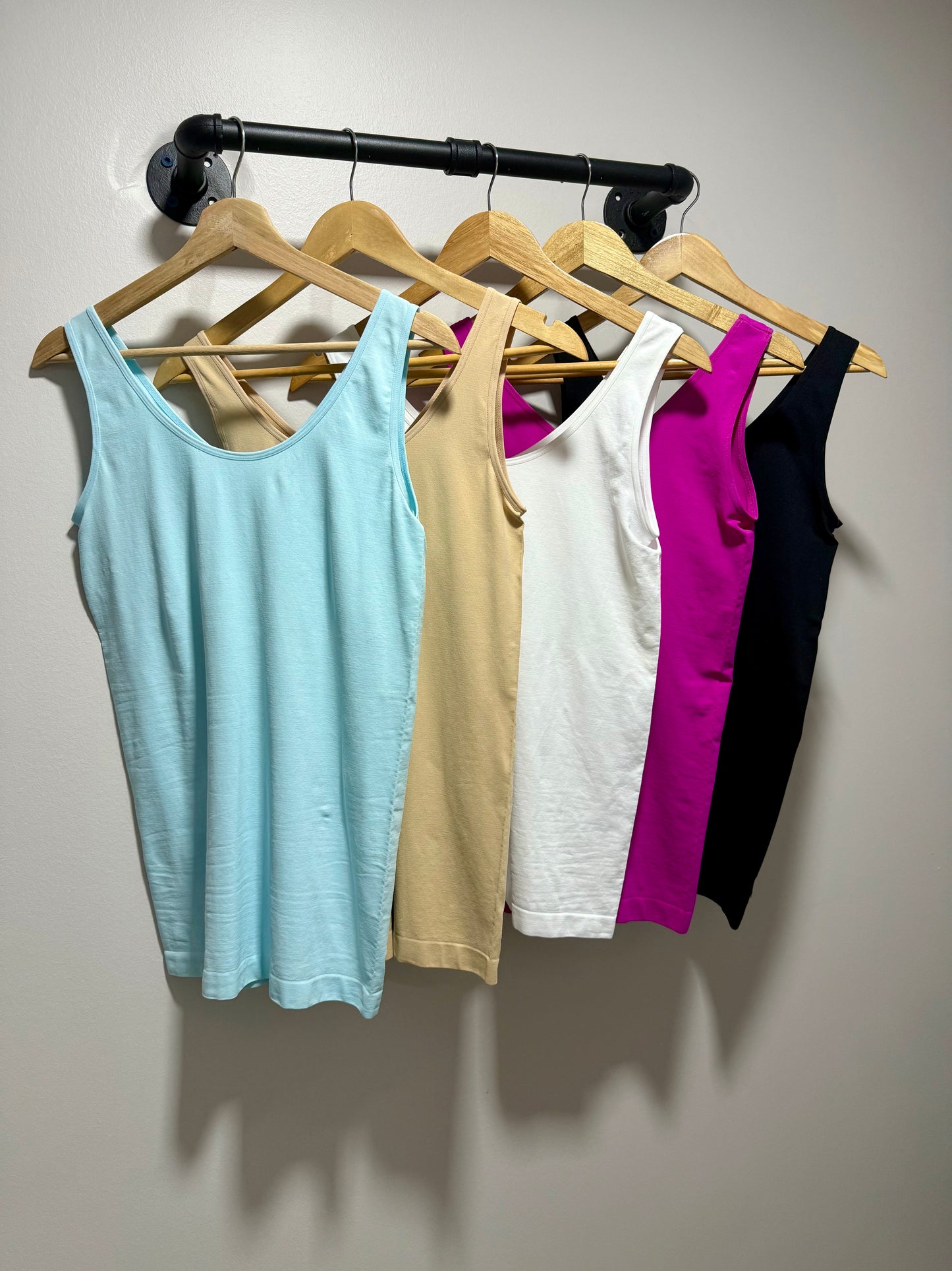 Nina Basic Top