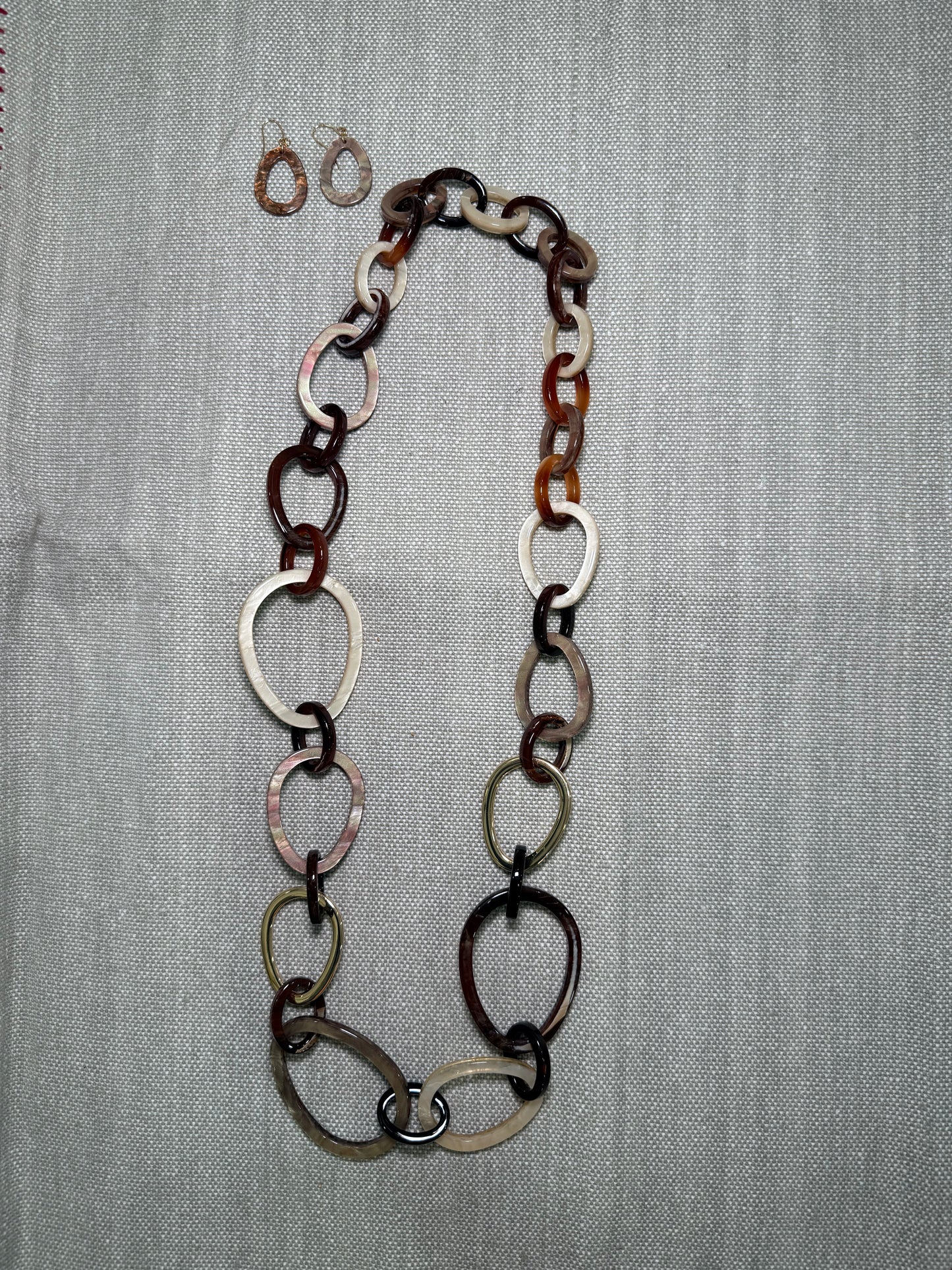 Browns Long Necklace Set