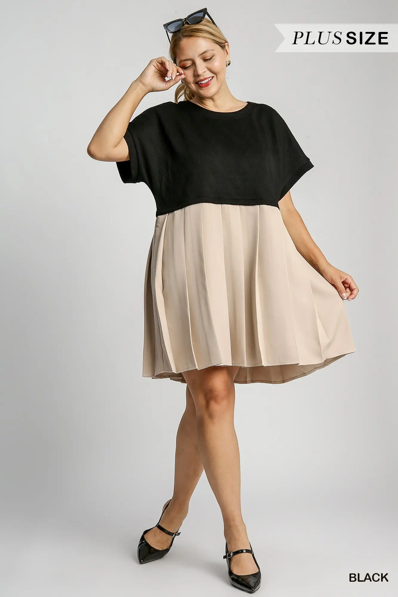 Wawi Pleated Skirt Dress